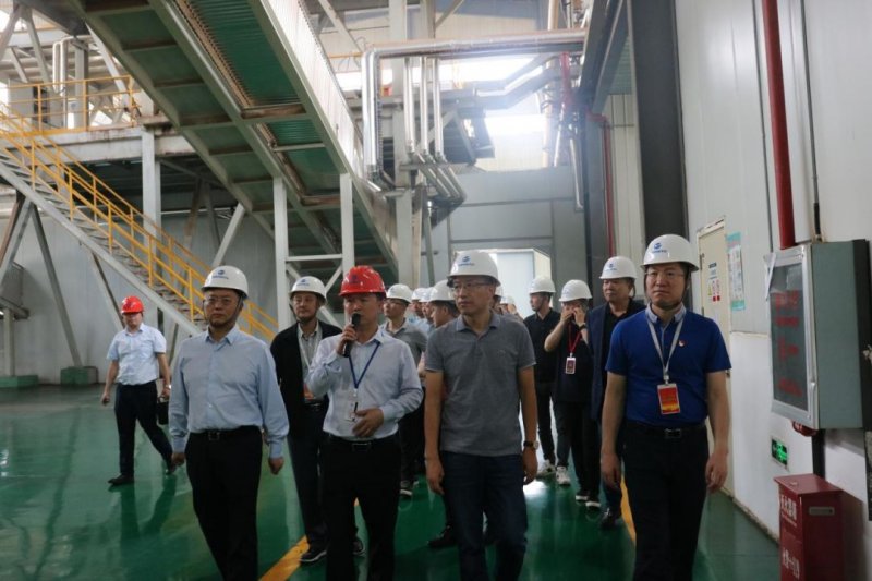 麻豆精品乱码一二三区别蜜臀在线家具集团有限公司董事长黄寿金一行